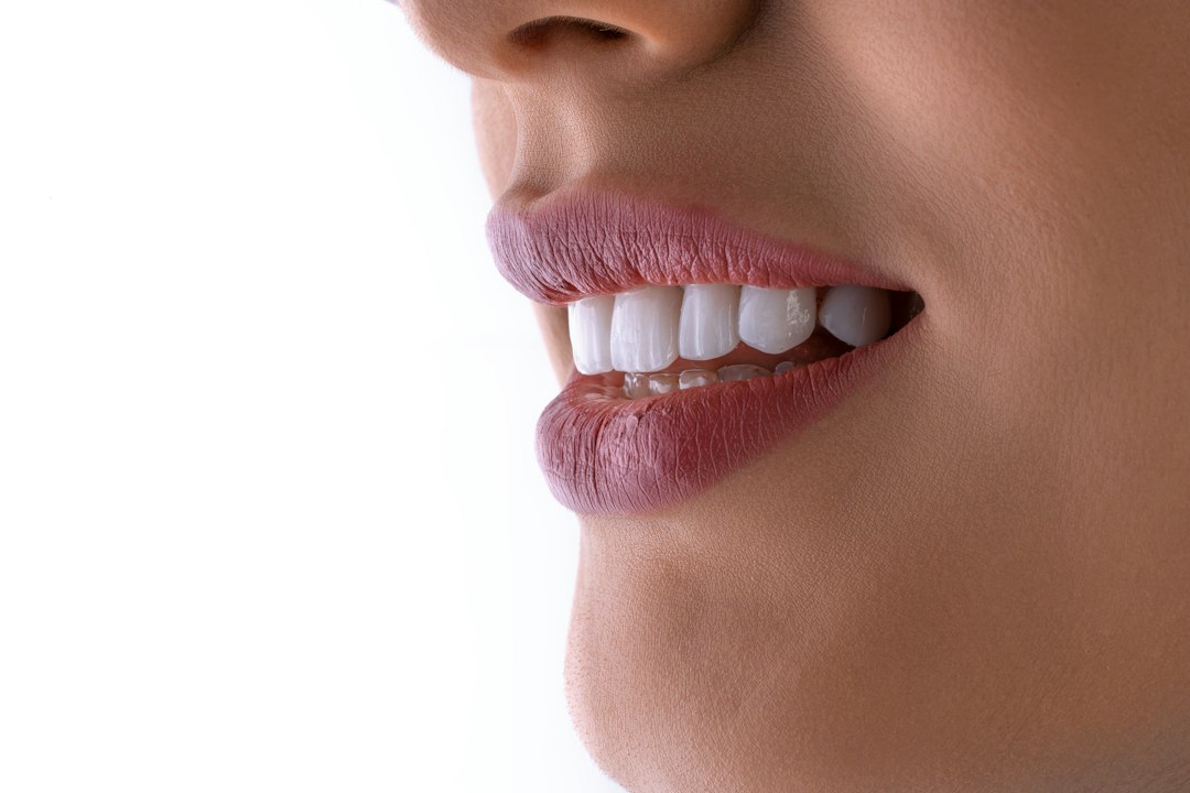 How to Reverse Receding Gums Naturally: Science-Based Methods That Work